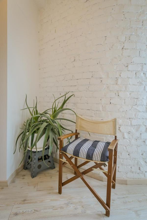 The Simple Place - Close To Slaveykov Square By Flat Mаnager Sofia Exteriör bild