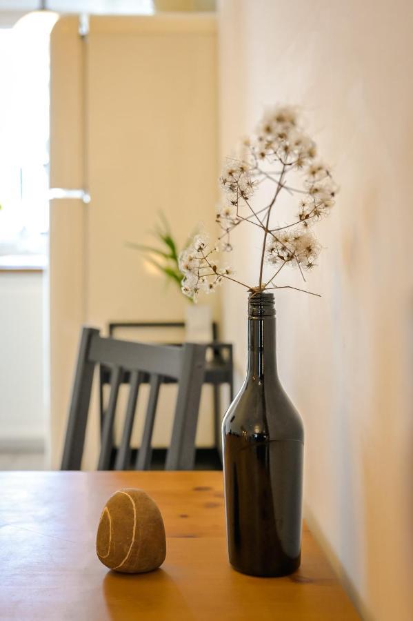 The Simple Place - Close To Slaveykov Square By Flat Mаnager Sofia Exteriör bild